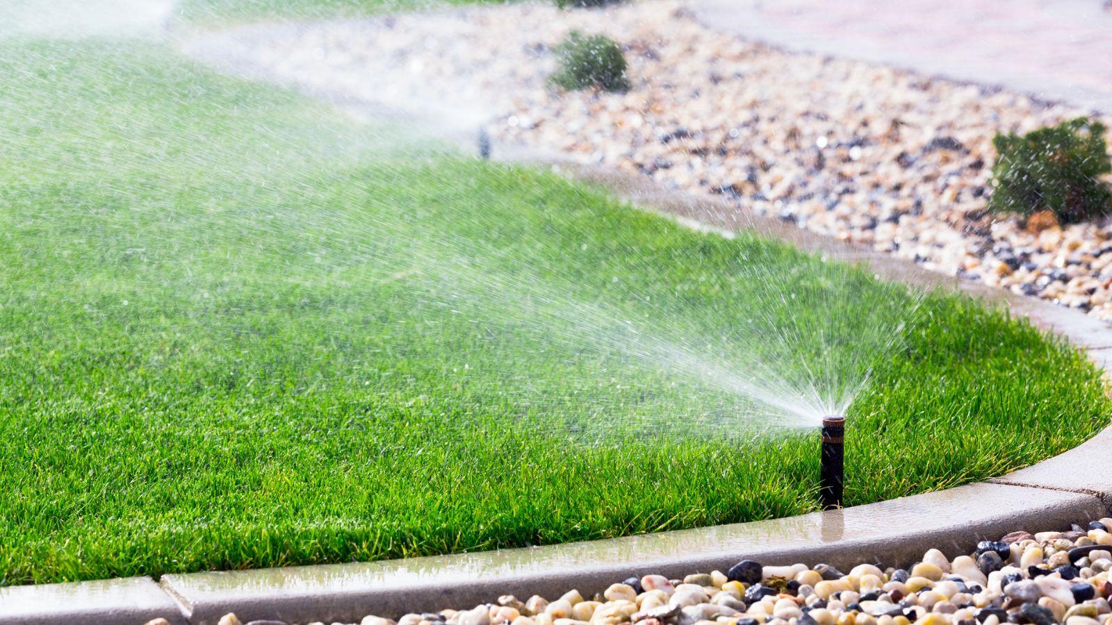 The Surprising 2024 Secrets of Lawn Sprinkler Layouts. Uncover the Best Triangle vs. Square Designs. 1 The Surprising 2024 Secrets of Lawn Sprinkler Layouts. Uncover the Best Triangle vs. Square Designs.