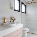 5 Tips to Choose Bathroom Cabinet and Beautiful Models