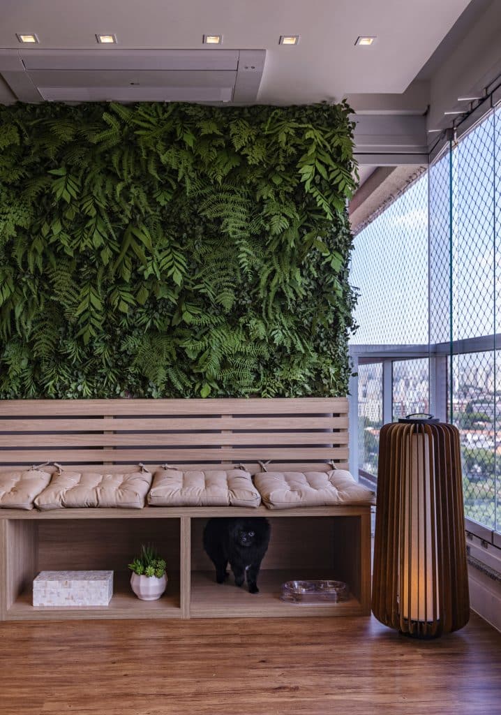 Transform Your Practice with Powerful Yoga Techniques and Insights. 5 Vertical plant wall designed by designer Eliana Franco and photographed by Emerson Rodrigues