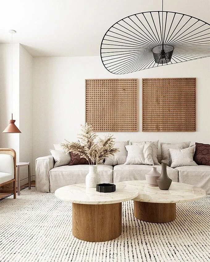 Gray tones are also part of the style