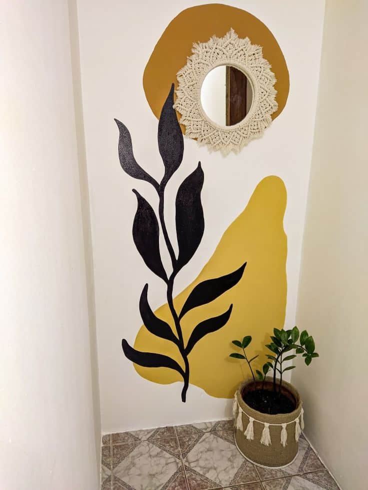 Transform Your Small Walls with Stunning Decor Ideas. 6 Wall with organic painting