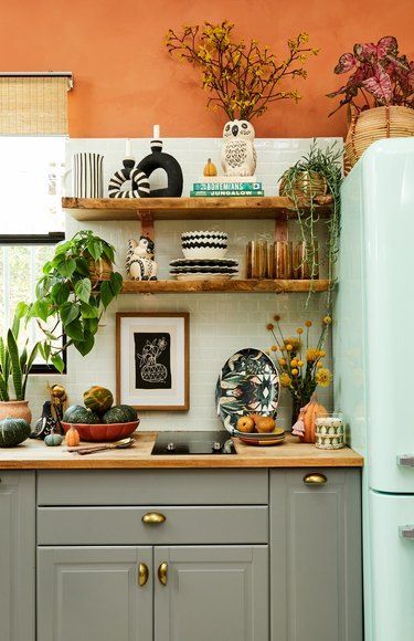 Transform Your Kitchen with Stunning Quadros and Ideas. 4 Small kitchen with a small picture