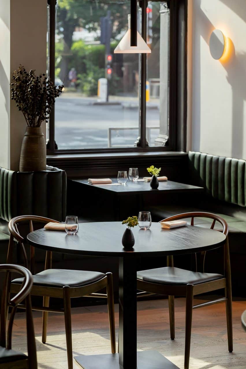 Monochrome Redesign of Etch Restaurant by Akram Fahmi 3 The lighting fixtures continue the monochrome theme