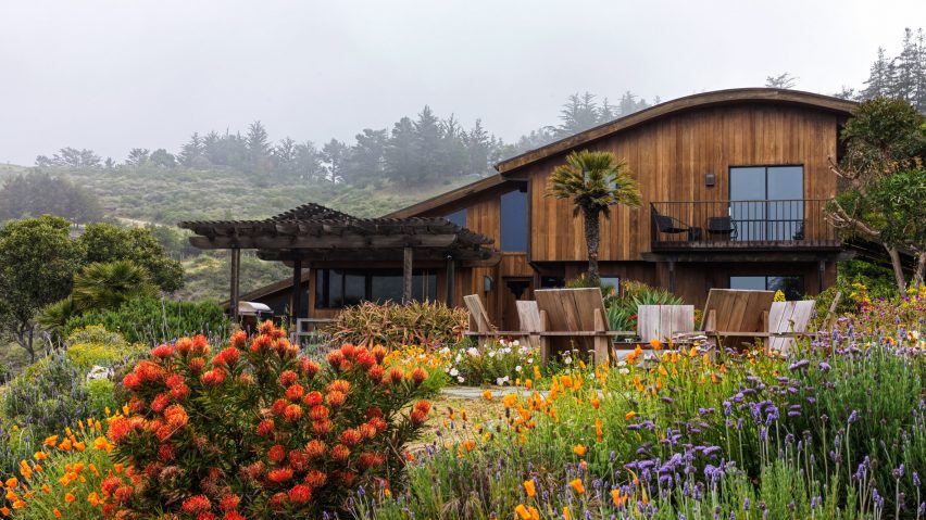 Electric Bowery renovates a home in Big Sur, showcasing a striking view of the iconic coastline.
