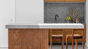 Using São Gabriel Black Granite in Your Projects 9 Dicas de arquitetas e 80 formas de usar o granito cinza na sua casa