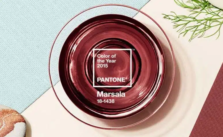 A cor marsala em uma representação gráfica fornecida pela Pantone.
