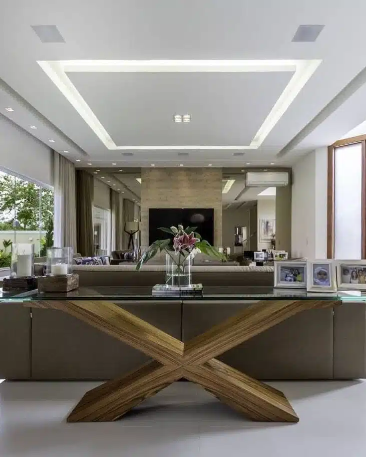 50 Ideas for Incorporating Glass Consoles into Your Home 7 Foto de aparador de vidro 2 - 2