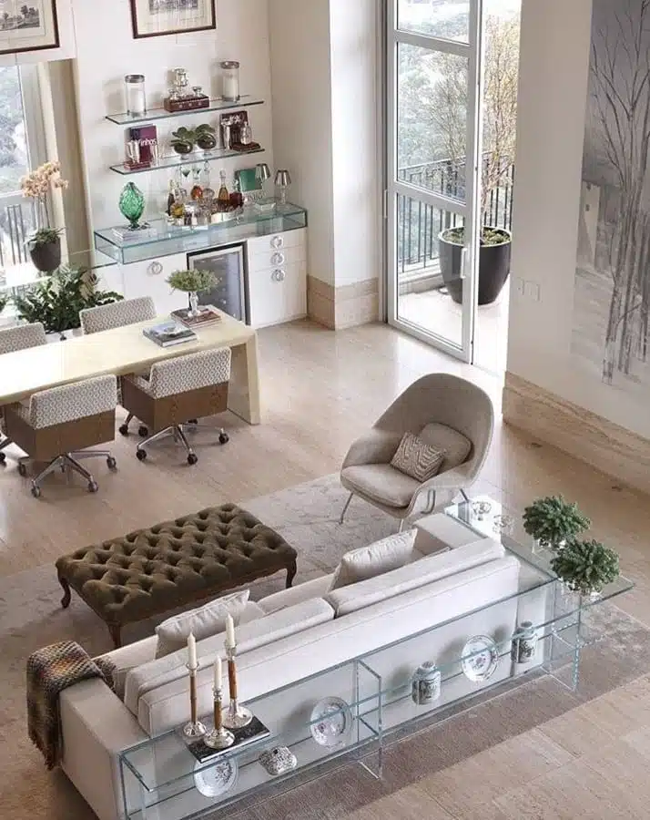 50 Ideas for Incorporating Glass Consoles into Your Home 10 Foto de aparador de vidro 4 - 4