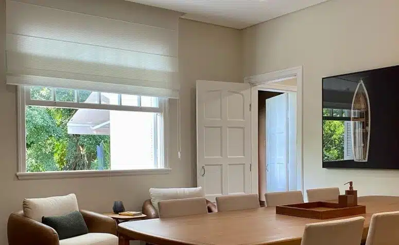 65 Stylish Sash Windows for a Vintage Atmosphere 5 janela guilhotina de madeira é o modelo mais comum