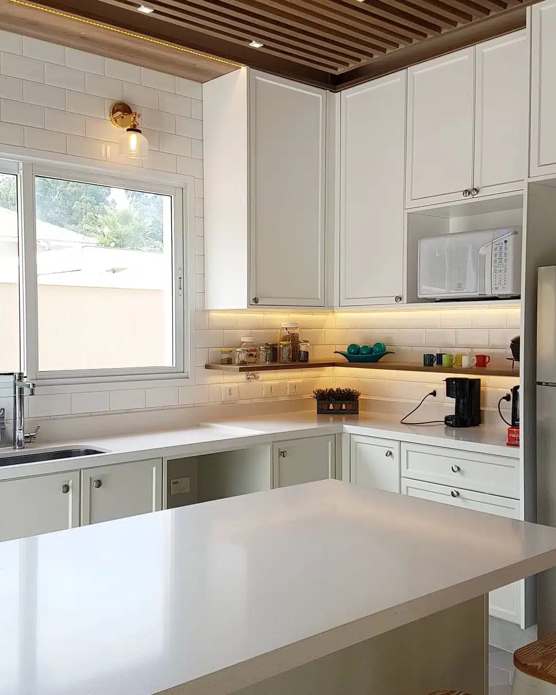 60 Kitchen Lighting Ideas to Brighten Your Space 5 Juliana Zanetti Arquitetura