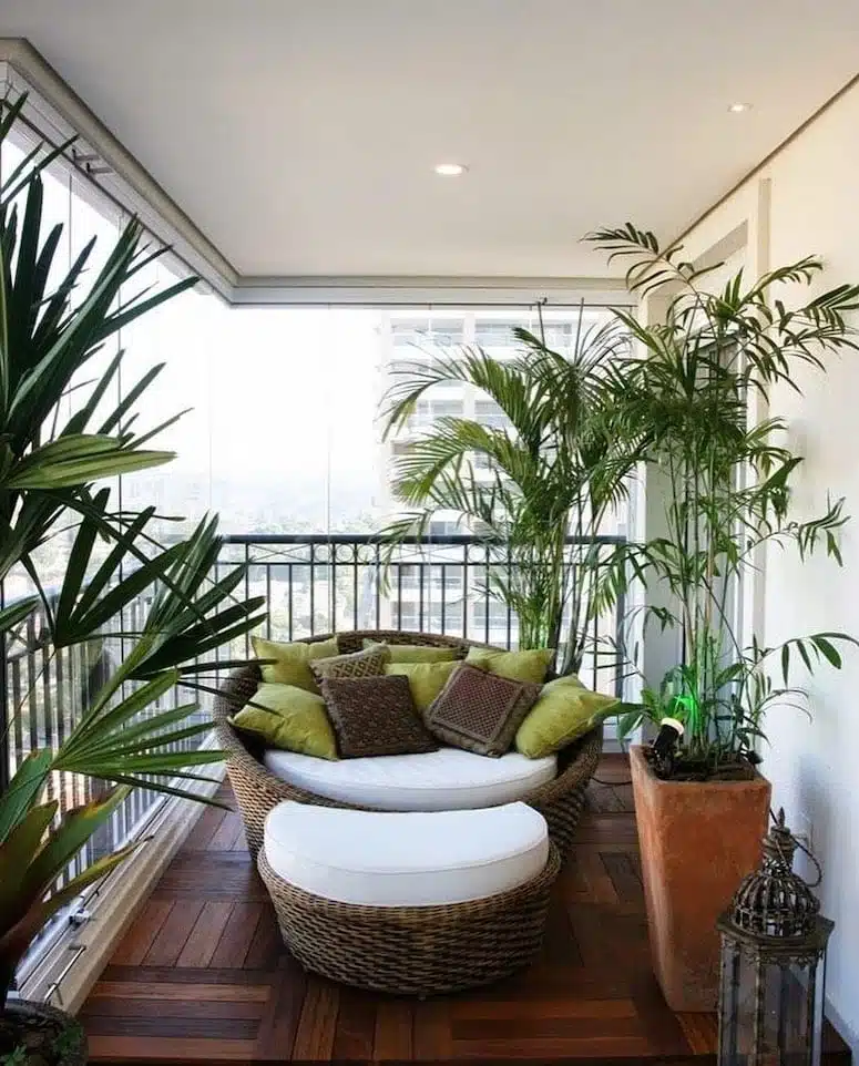 Garden Furniture: 50 Inspirations to Decorate Your Space 10 Cadeira elegante para espaço externo.