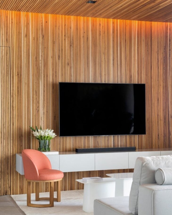 How to Use Slatted Panels to Transform Your Decor 7 Bianchi & Lima Arquitetura