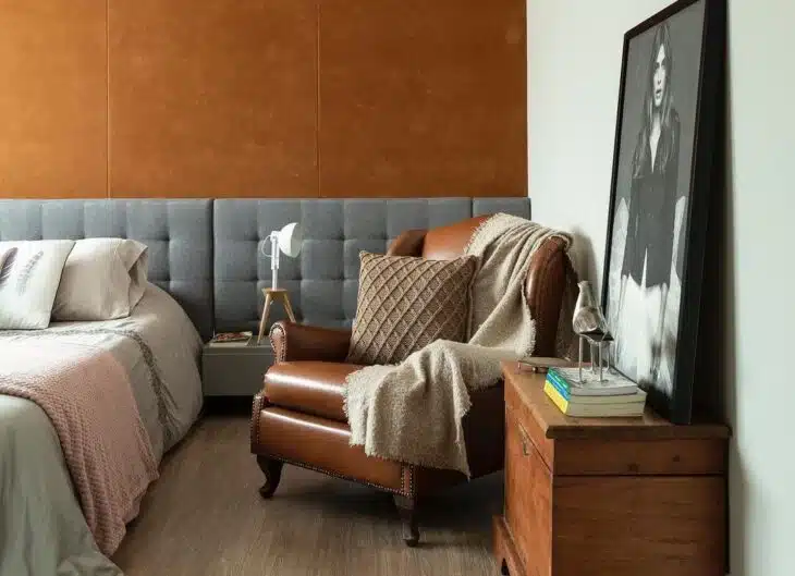 70 Leather Armchair Designs for Impeccable Home Decoration 10 Ideal para quem procura um toque clássico