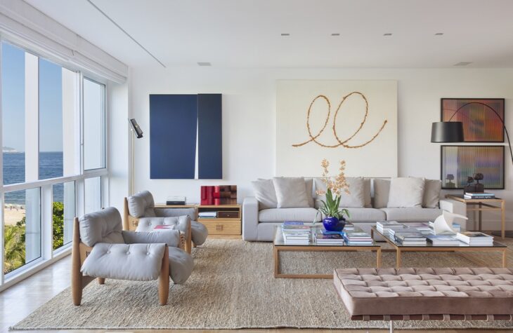 70 Environments Featuring Sisal Rugs That Combine Rustic and Modern Styles 9 Tapete de sisal traz toque rústico.