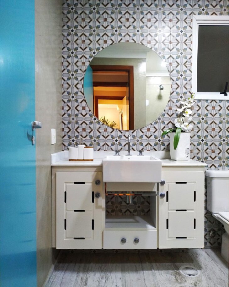 Selecionamos abaixo modelos usados em diferentes ambientes e que ressaltam a decoração como um todo. Olha só: