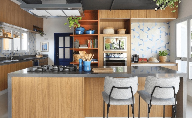 55 Planned Kitchen Island Designs to Ignite Your Inner Chef 3 Cozinha planejada com ilha