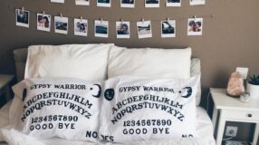 70 Tumblr Frame Ideas to Embrace the New Trend 5 Foto de quadros Tumblr dispostos de forma criativa.