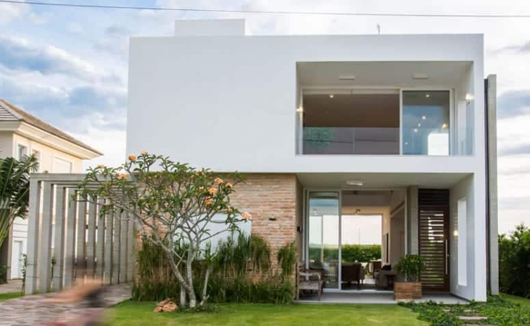 40 Small House Projects for Your Dream Home 3 Projeto de sobrado pequeno com visual moderno.