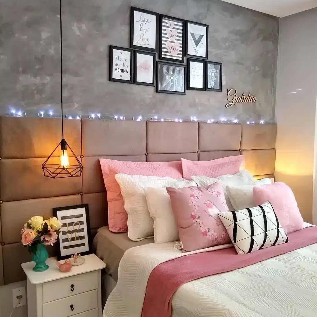 Elegant Gray Bedroom: 12 Stylish Ideas to Transform Your Space 3 Quarto cinza com rosa.