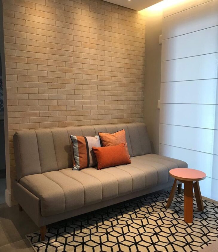 60 Creative Ways to Revamp Your Space with Brick Walls 2 Ambiente com parede de tijolinho charmosa