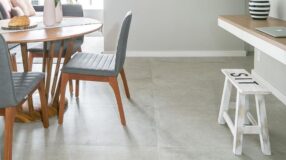 Beige Porcelain Tiles: 70 Inspiring Ideas for Any Room 5 Foto do porcelanato acetinado como inspiração