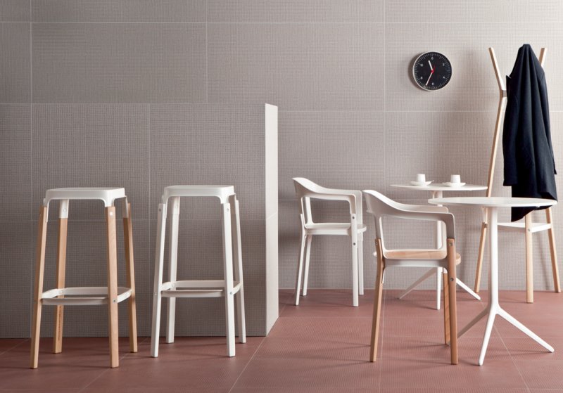 Atemporal e criativa, cadeira Steelwood foi lançada em 2009 pelos irmãos Bouroullec em parceria com a Magis Design (Foto: Studio Bouroullec)