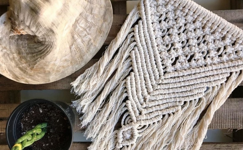 Macramé: Tutorials and 60 Creative Ideas to Master the Technique 3 Adentro Ateliê