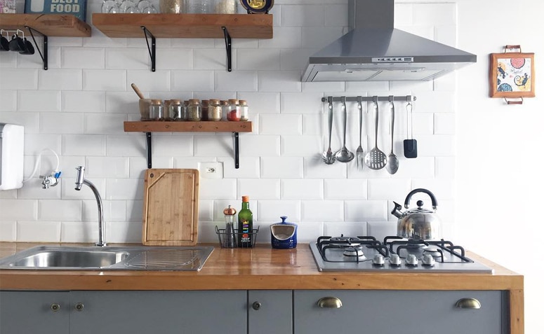 Wooden Countertops: Functionality and Style for Any Space 3 Foto: Reprodução / Simone Duarte