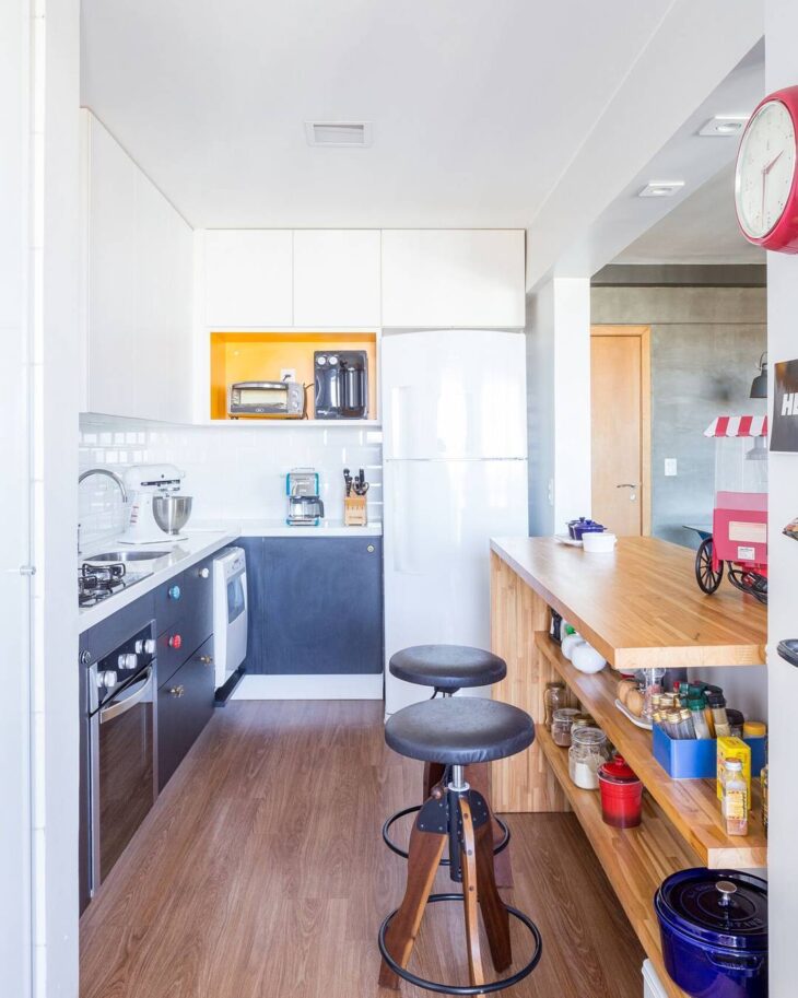 Wooden Countertops: Functionality and Style for Any Space 7 Foto: Reprodução / Lelalo