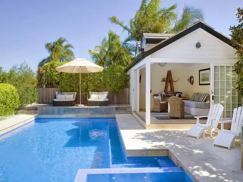 Modelos de edícula com um design atraente para valorização da casa.