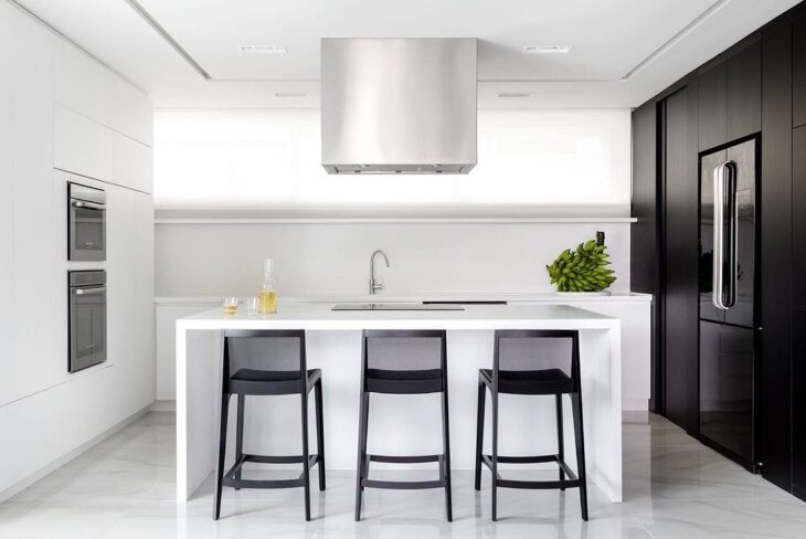 A SIMPLICIDADE É EVIDENTE NA DECORAÇÃO MINIMALISTA