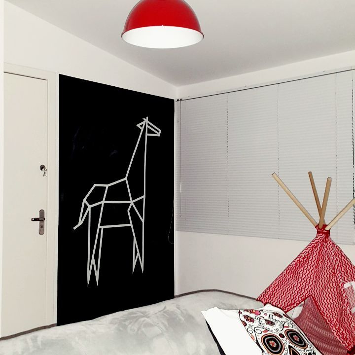 DECORATING WITH ELECTRICAL TAPE: 90 INSPIRATIONS TO DO NOW! 9 Uma decoração em zigue-zague fácil de fazer