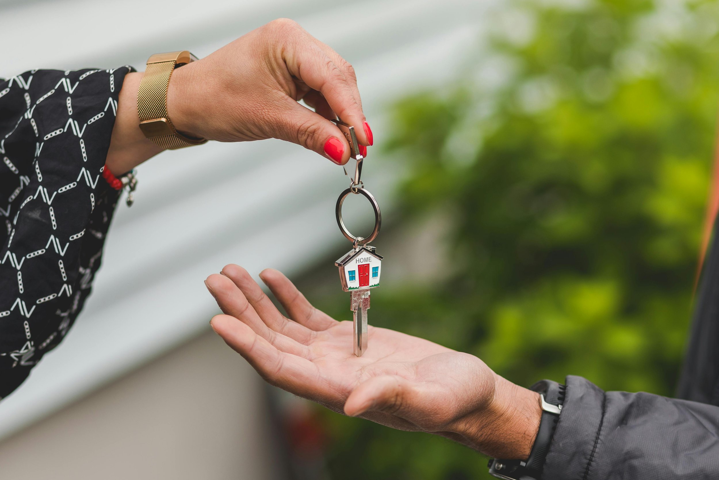 Investindo em imóveis, você busca não apenas uma propriedade, mas um retorno sobre o investimento.
