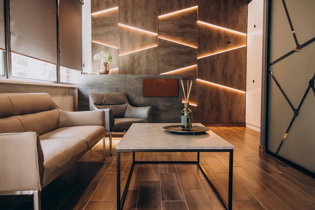 5 Problems Solved by NYC Interior Design Moving Services 3 Imagem ilustrativa do processo de mudança e design de interiores em Nova York.